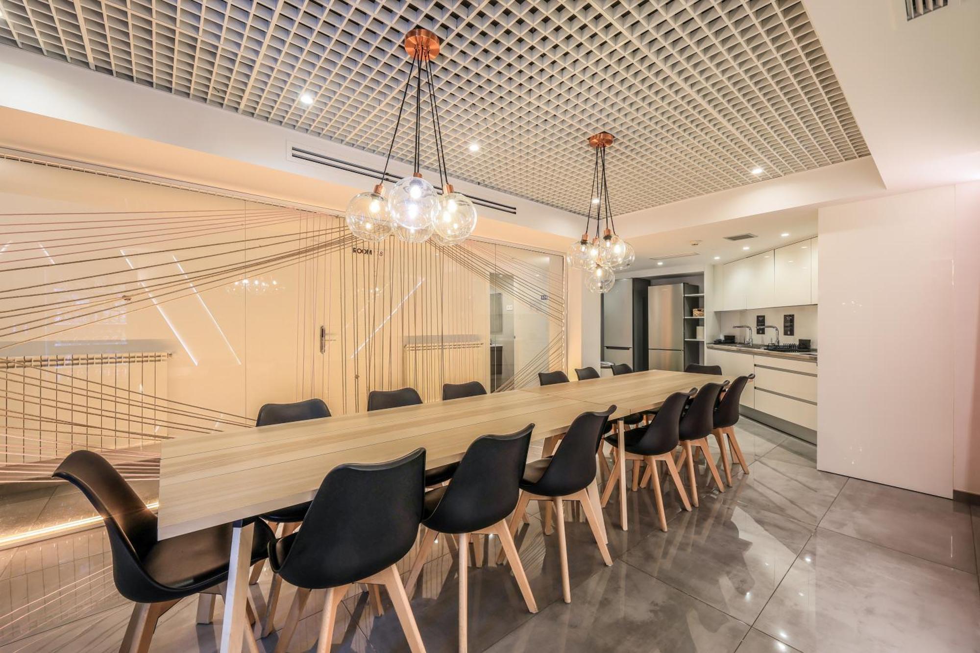 Amazinn Places Blasco De Garay 113 Madrid Exterior photo